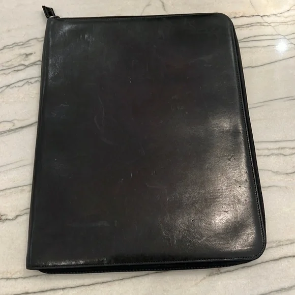 Vintage Authentic PRADA Black Leather Document Holder w/ Zipper - Picture 3 of 16